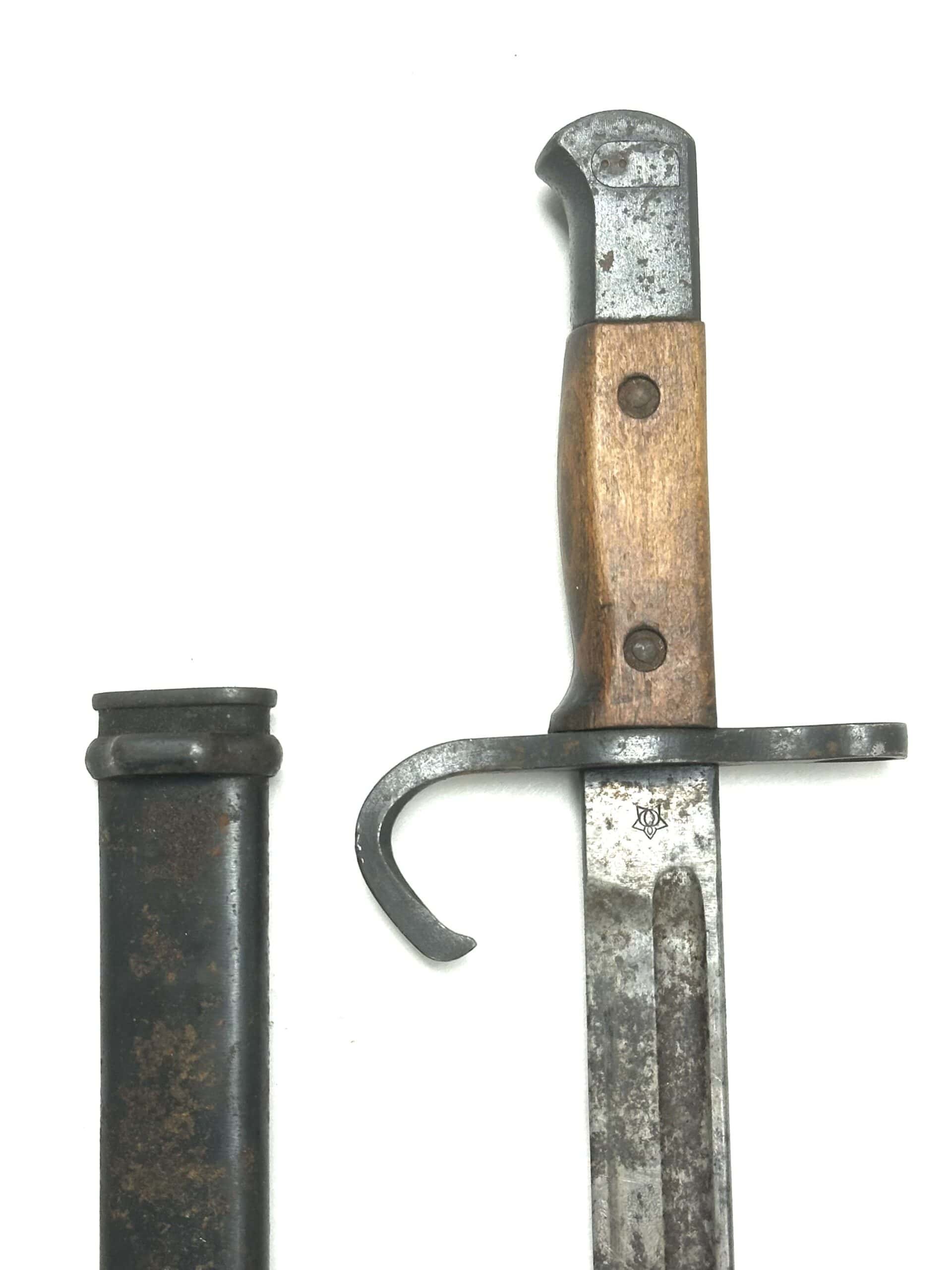WW2 Japanese Type 30 Early Hook Guard Bayonet Jinsen — image 2