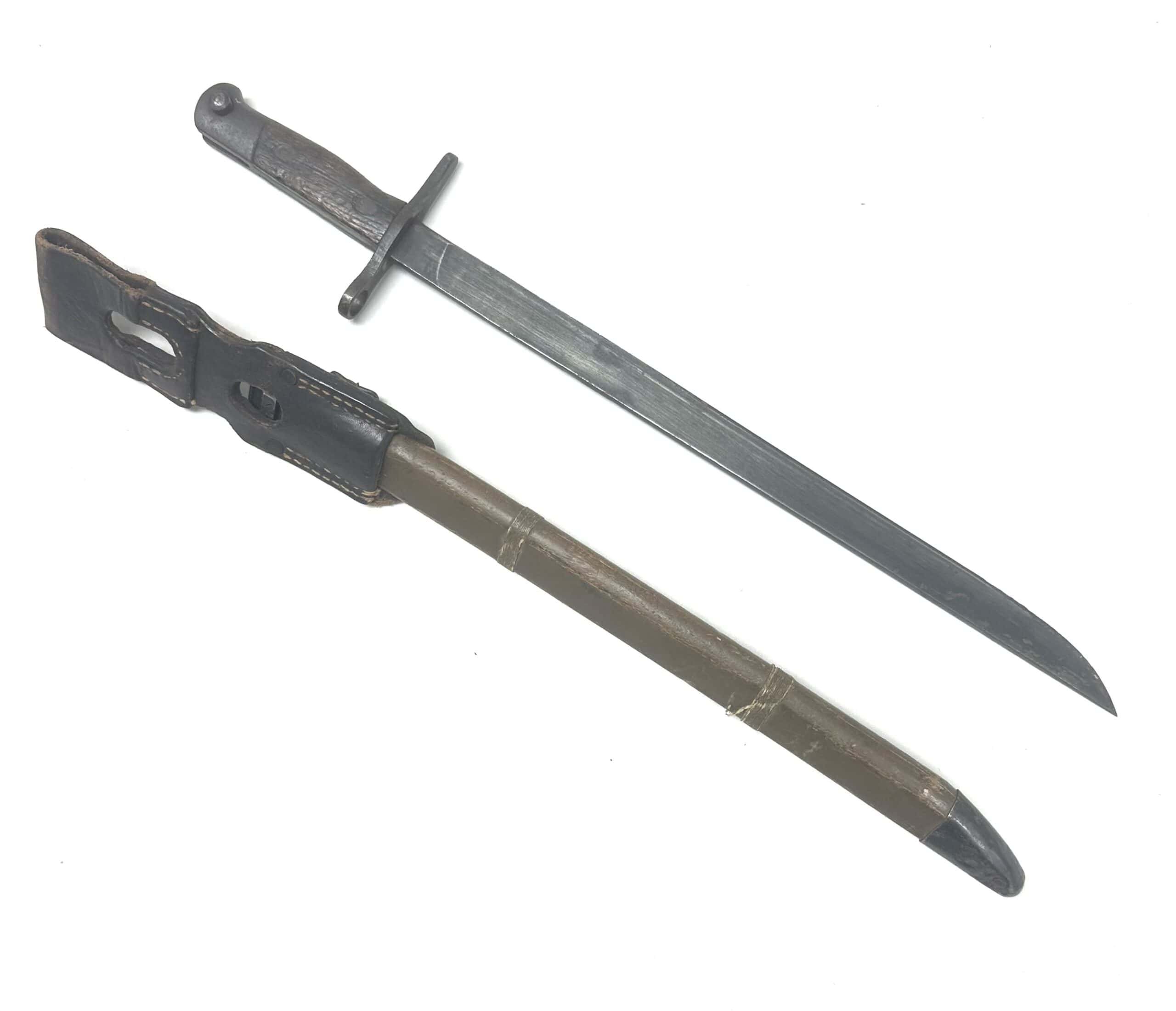 WW2 Japanese Type 30 Last Ditch Mukden Bayonet with Leather Frog — image 7