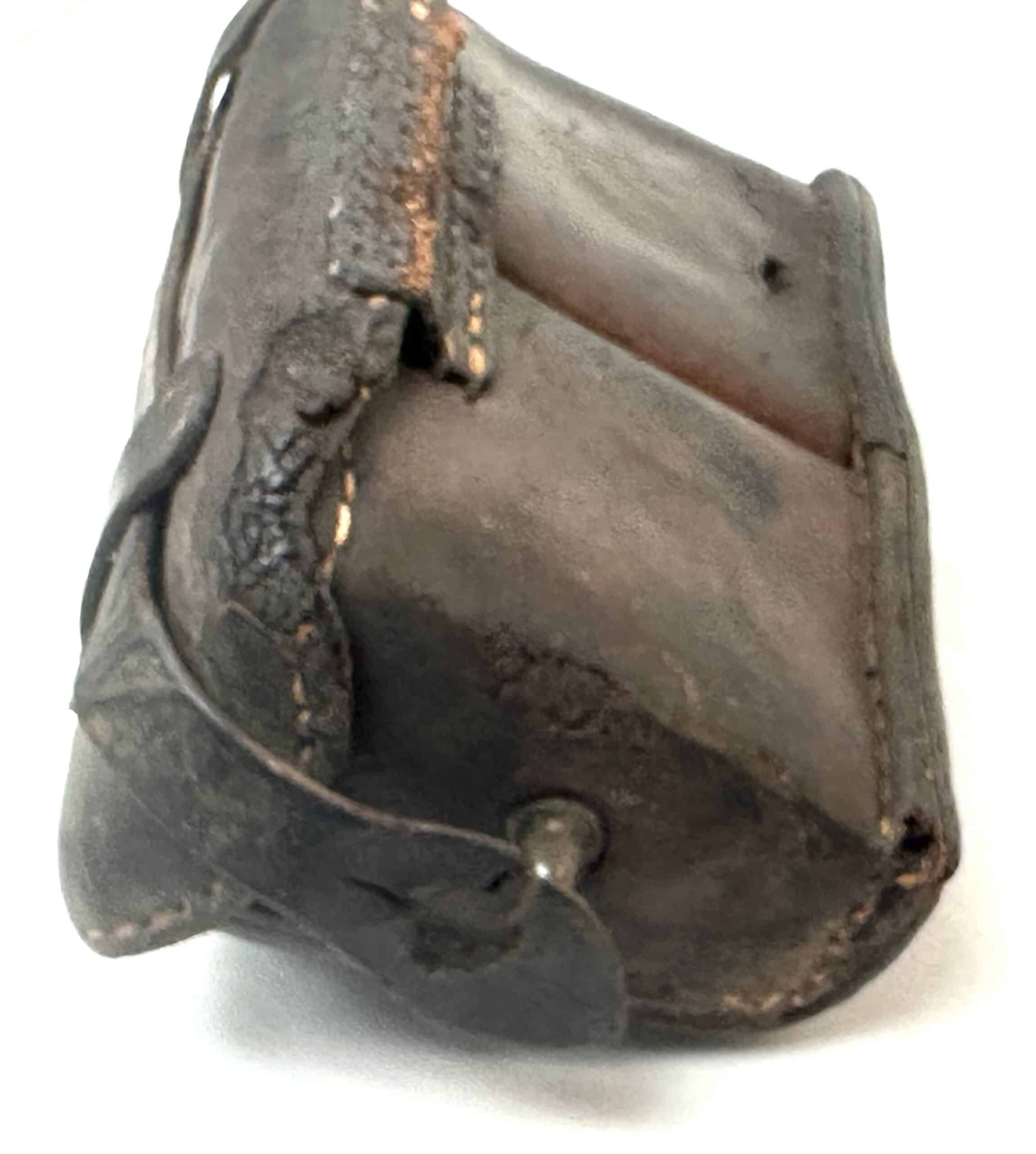 WW2 Japanese Navy Split Front Ammo Pouch — image 3
