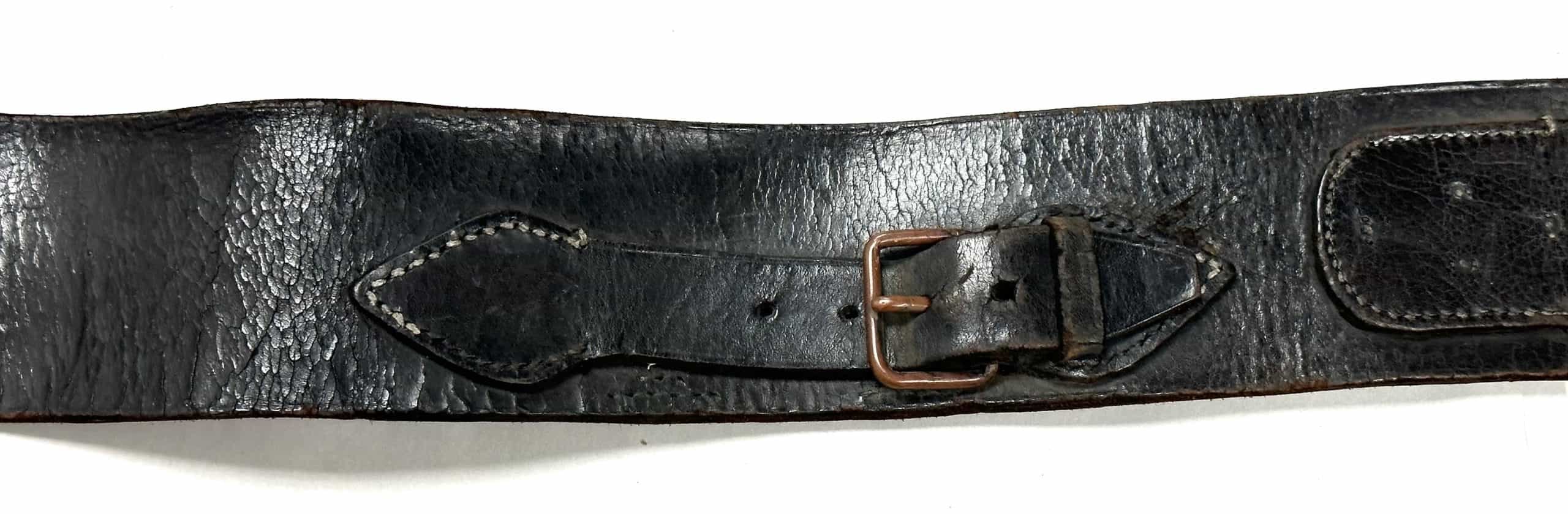 WW2 Japanese Army Officer Leather Sword Belt with Leather Gunto Hanger — image 6