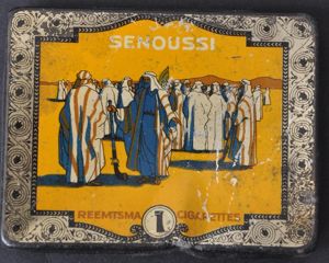 WW2 German 'Senoussi' Brand Cigarette Tin