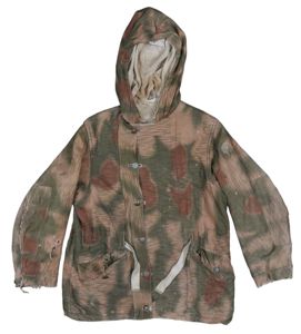 WW2 German Reversible Camouflage Zumpftarn Winter Parka