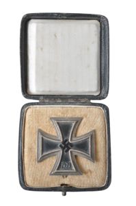 WW2 German Boxed Iron Cross First Class