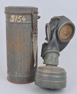 WW2 German Gas Mask & Canister - Uncleaned & As …