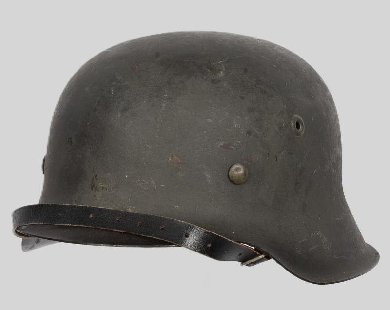 WW2 German M42 Combat Helmet — image 2