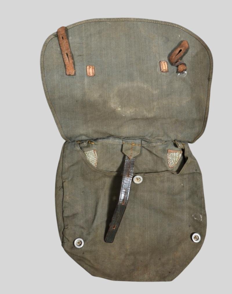 WW2 German 1940 Dated Combat Bread Bag — image 5