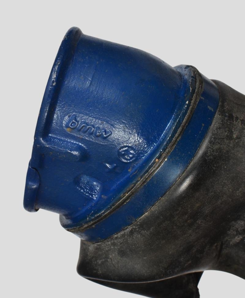 WW2 German Named Gas Mask & Canister With Original Straps — image 4