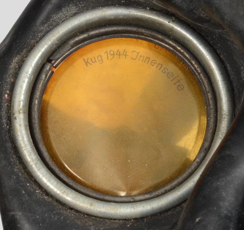 WW2 German Named Gas Mask & Canister With Original Straps — image 9