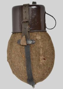 WW2 German Late War Canteen set with Rare Enamel Mug