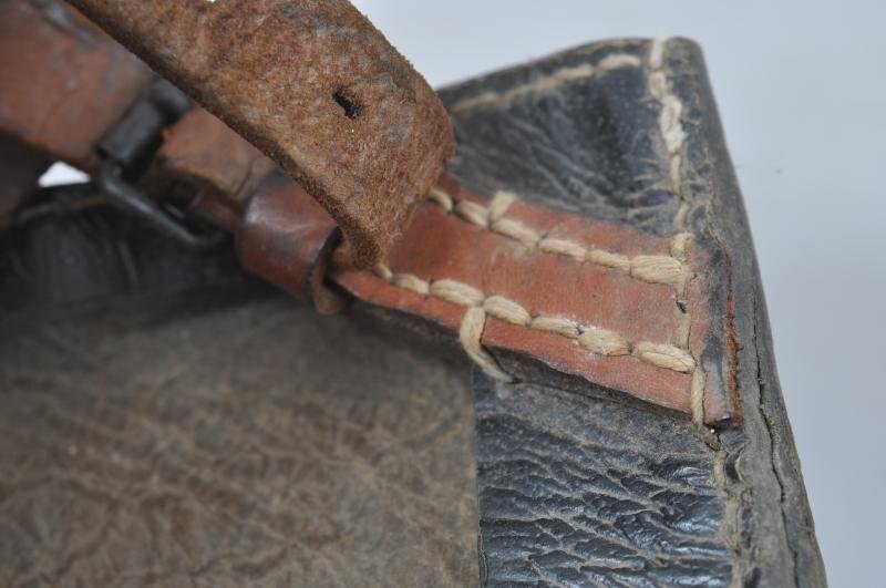 WW2 German Straight Entrenching Tool Cover In Prestoff — image 7