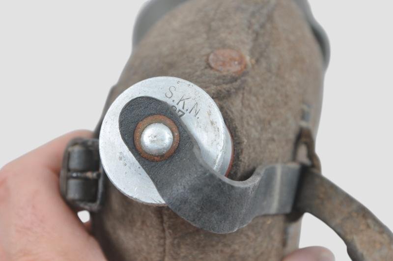 WW2 German Waterbottle With Olive Green Cup 1942 — image 6