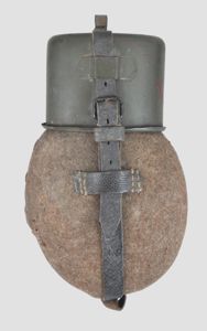 WW2 German Waterbottle With Olive Green Cup 1942