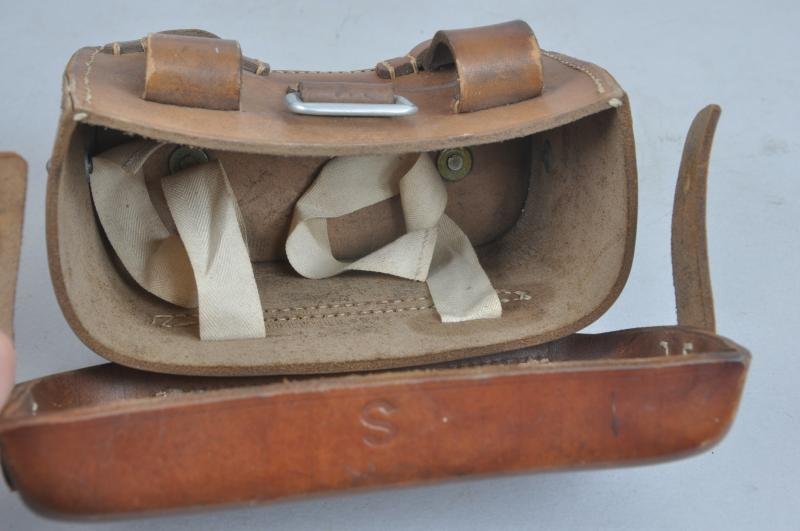 WW2 German Medic Pouch Pair 1940/42 — image 3