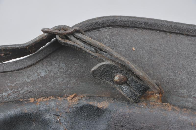 WW2 German M40 Luftwaffe Camouflage Helmet — image 8