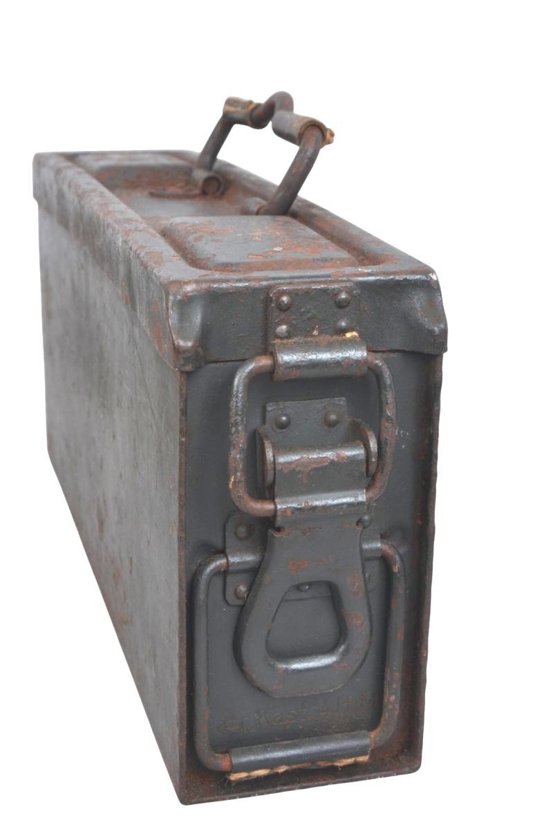 WW2 German MG Tin 1942 — image 7