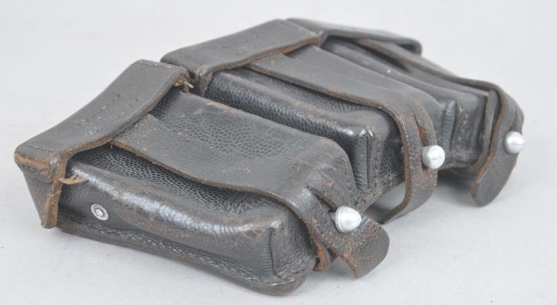 WW2 German Luftwaffe LBA Marked K98 Cartridge Pouch 1938 — image 5