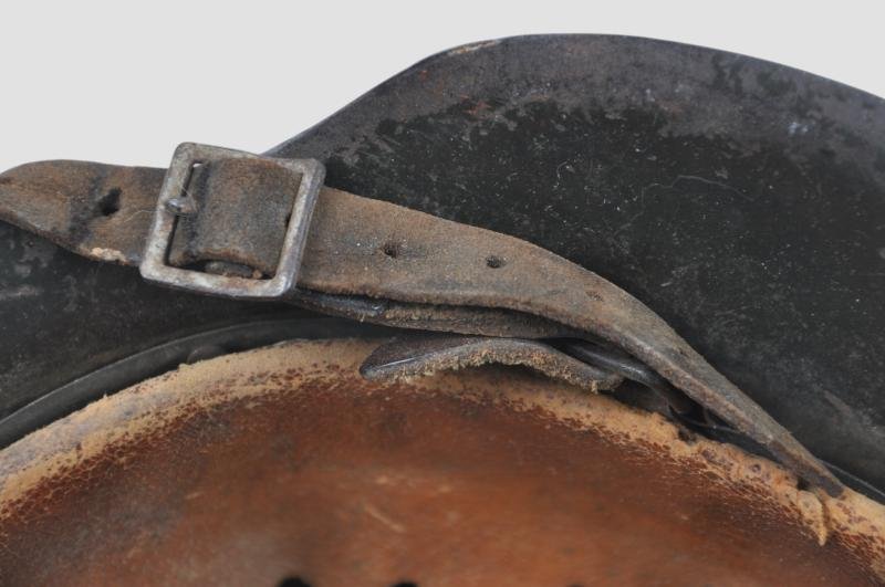 WW2 German Army M42 Single Decal Combat Helmet — image 9