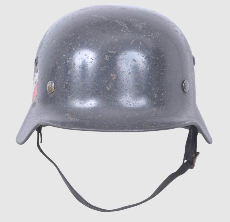 WW2 German Luftwaffe Double Decal M35 Combat Helmet With Luft.Signals Unit Markings — image 5