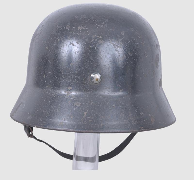 WW2 German Luftwaffe Double Decal M35 Combat Helmet With Luft.Signals Unit Markings — image 6