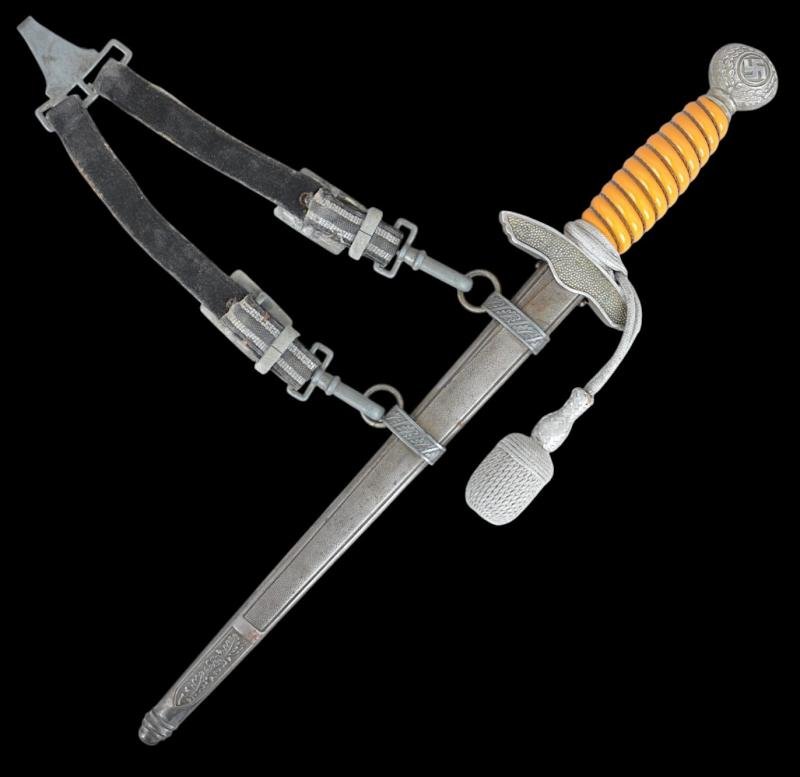 WW2 German Luftwaffe Dagger , Hanger & Knot :- Scarce Maker Arthur Schuttelhofer & Co — image 2