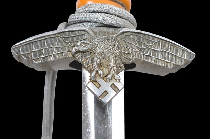 WW2 German Luftwaffe Dagger , Hanger & Knot :- Scarce Maker Arthur Schuttelhofer & Co — image 8