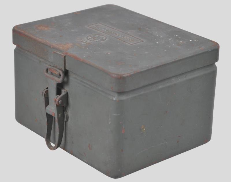 WW2 German Headphones Box 1939 — image 2