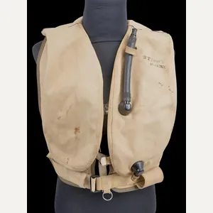 Luftwaffe 10-30 B-2 Schwimmveste ( Life Preserver ) 1941