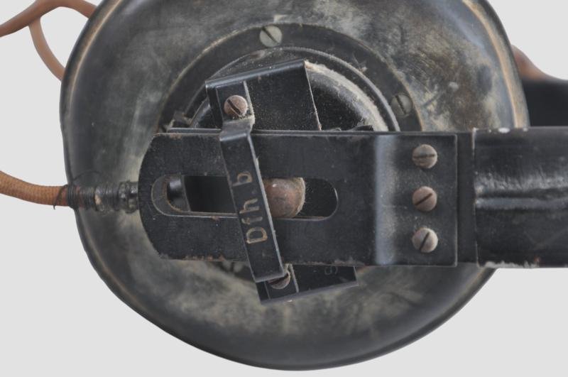 WW2 German Dfh.b Panzer Headphones 1943 — image 3