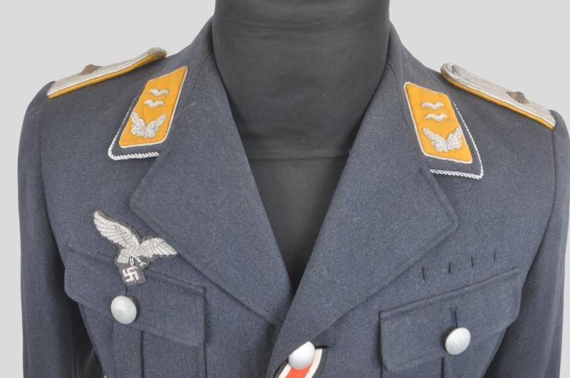 WW2 German Luftwaffe Aircrew/Paratrooper Four Pocket Officers Tunic - Officer Named & 1940 Dated — image 2