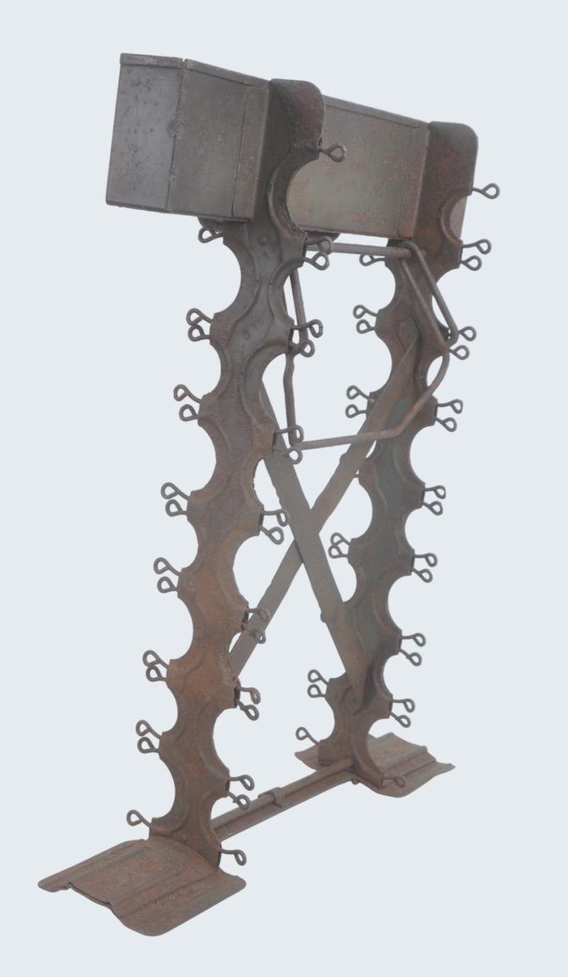 WW2 German Stick Grenade Internal Rack For Carrying Case — image 2