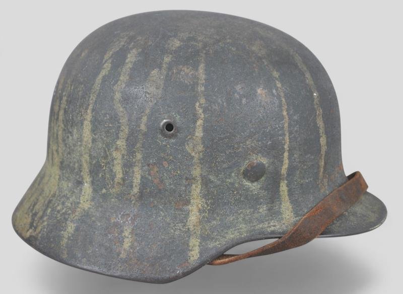 WW2 German Camouflage M40 Single Decal Luftwaffe Ground Combat Helmet — image 3