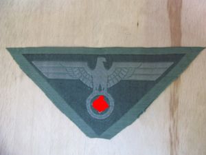 Aigle de poitrine M44 de la Wehrmacht - Heer