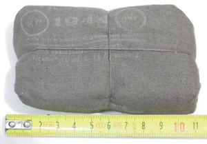 German Wehrmacht Medical Big Field Dressing 1944 Mint.