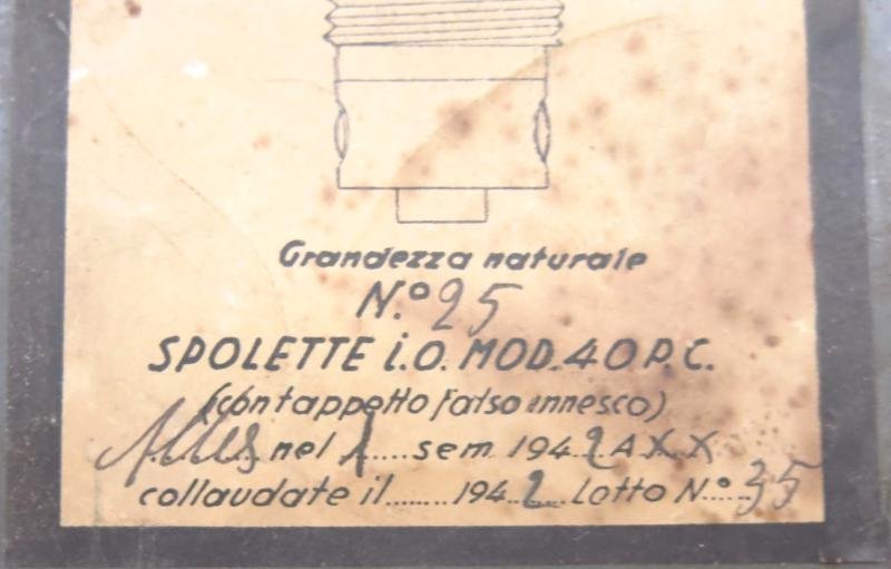 Italy WWII Spolette i. o. MOD 40 PC Italian Fuze Metal Box Complete With All Inserts, 1942. — image 3