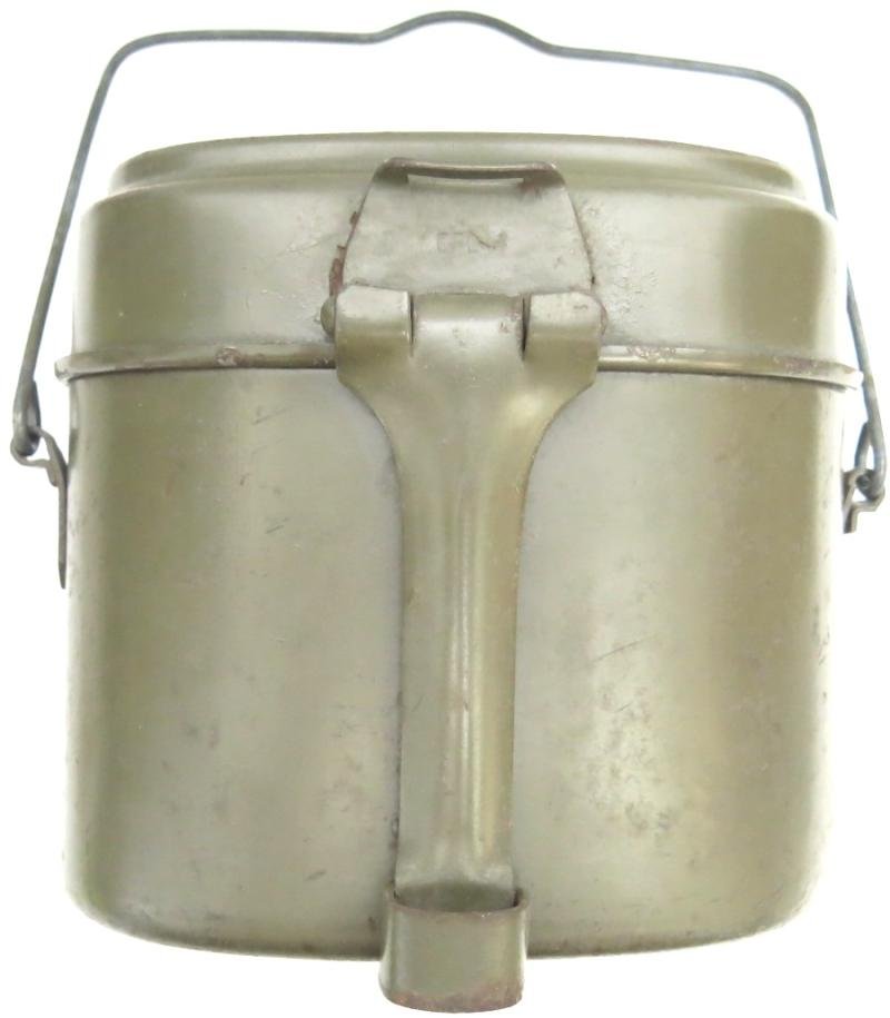 German Wehrmacht Kochgeschirr M42 Red Enamel Inside Steel Mess Kit CFL 44 Matching.