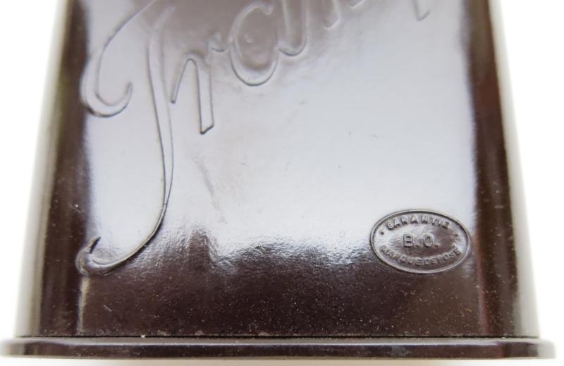 German Wehrmacht Reddish Bakelite Coffee Grinder Mint Condition Double BO Garantie Stamp. — image 3