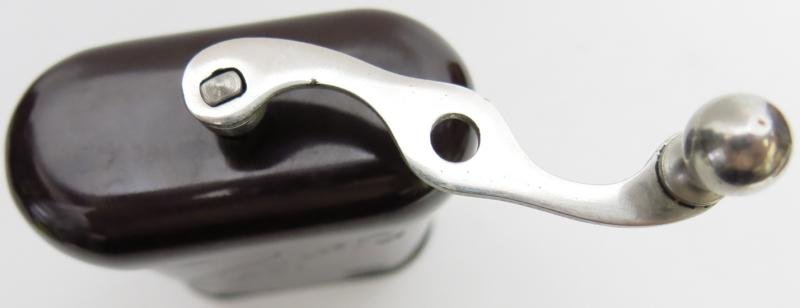 German Wehrmacht Reddish Bakelite Coffee Grinder Mint Condition Double BO Garantie Stamp. — image 5