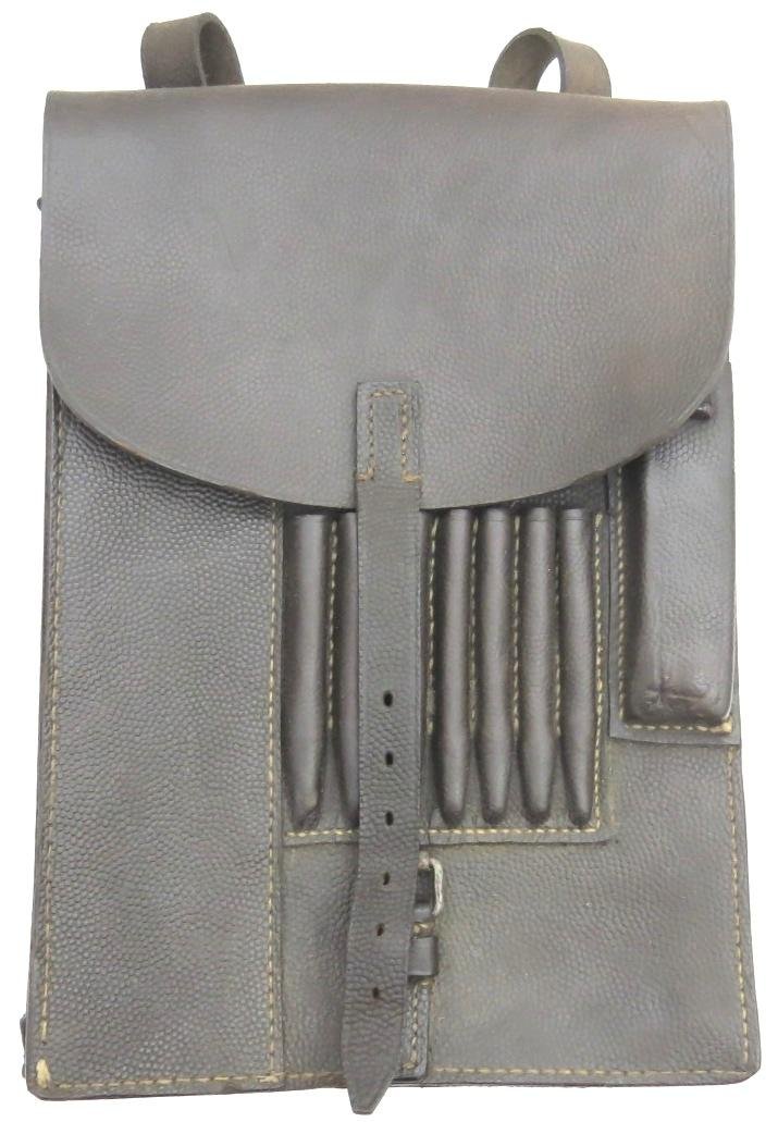 German Wehrmacht/Luftwaffe Dark Brown Meldekartentasche M35 Map Case C. RIESE Berlin SO 16 1940 Dated Nearly Mint.