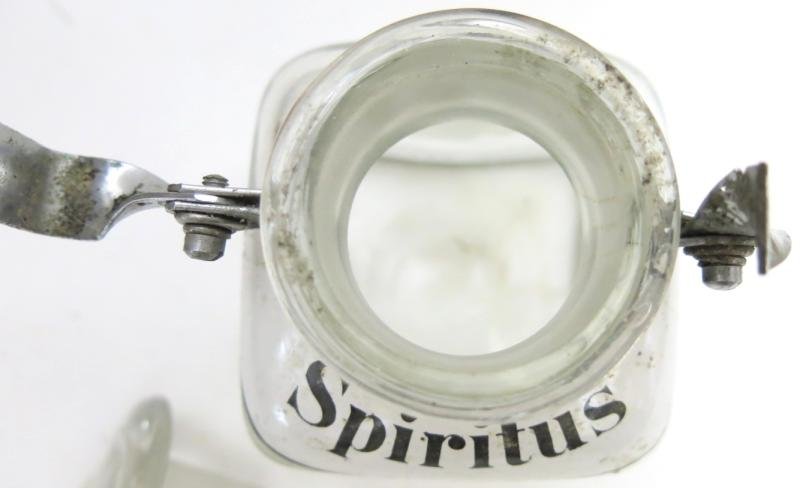 German Wehrmacht Spiritus Glass Bottle Big One For Veterinar, Hard To Find. — image 3