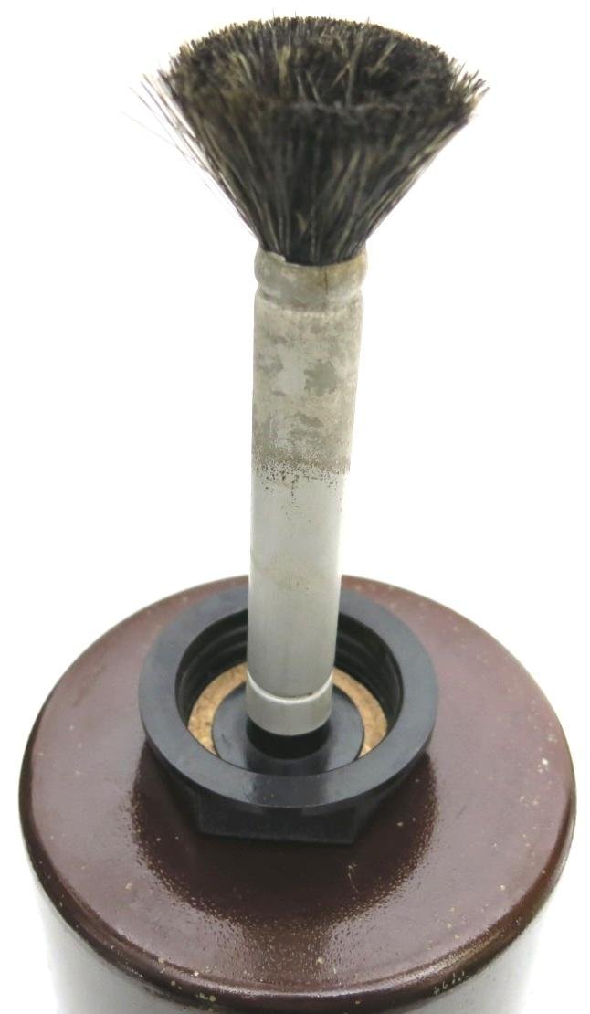 German Wehrmacht Waffenentgiftungsmittel Weapon Decontamination Agents Aluminium Bottle Reinigungsöl Complete With Brush MKK 40. — image 10
