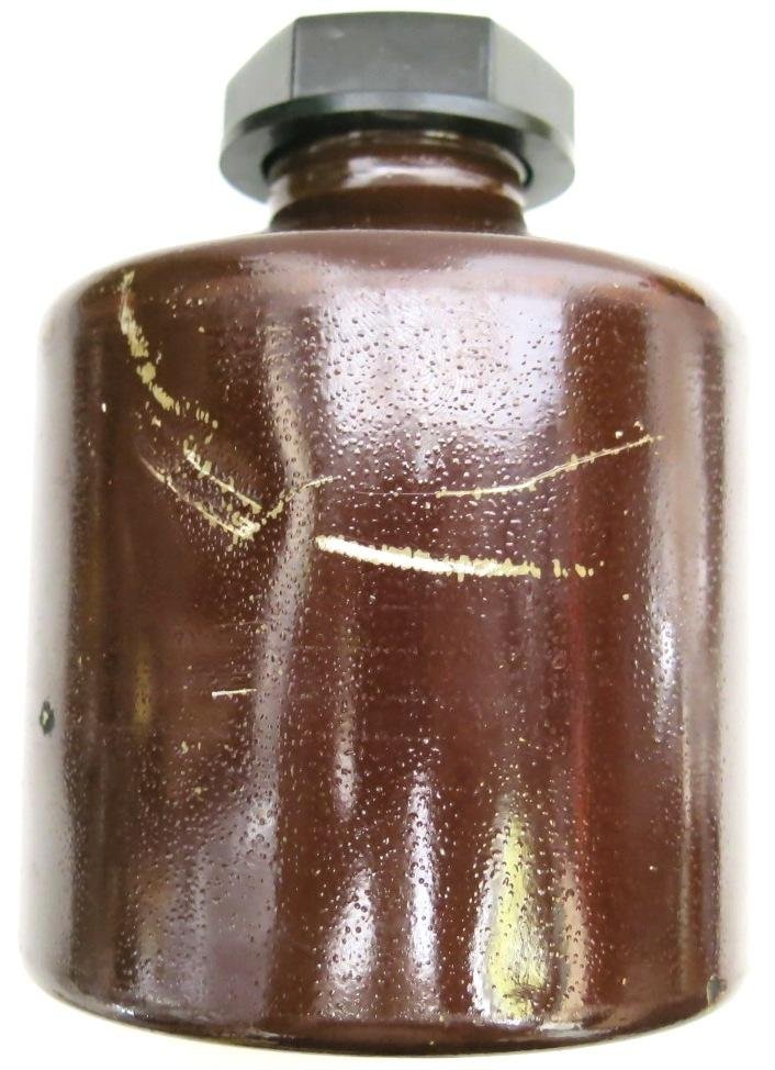 German Wehrmacht Waffenentgiftungsmittel Weapon Decontamination Agents Aluminium Bottle Reinigungsöl Complete With Brush MKK 40. — image 2