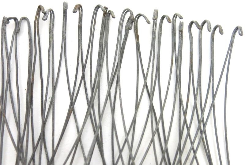 German Wehrmacht Tarnnetz Helmet Camouflage Net Metal Hook From Original Box. — image 8