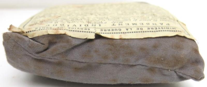 German Wehrmacht/French Pansement Individuel Captured Field Dressing Packet Unused 1939. — image 5