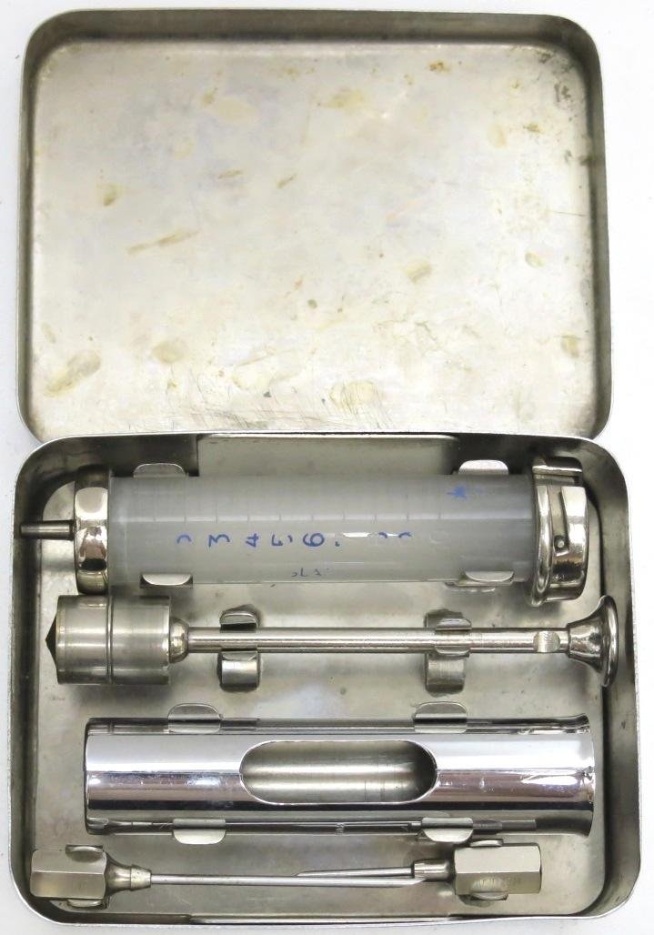 German Wehrmacht Hauptner Nadels And Spritze Containers Needles Syringe Belonging To The Veterinär Satteltasche 29, Not Complete Sets. — image 12