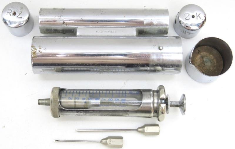 German Wehrmacht Hauptner Nadels And Spritze Containers Needles Syringe Belonging To The Veterinär Satteltasche 29, Not Complete Sets. — image 5