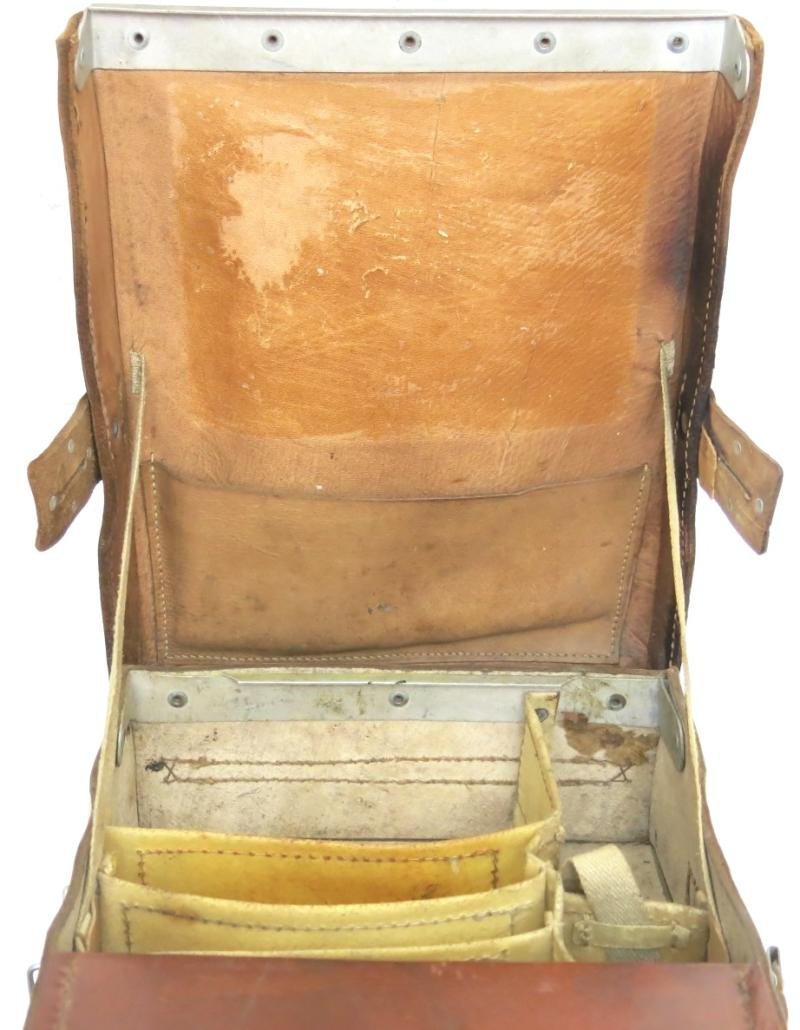 German Wehrmacht Sanitätstasche Für Sanitätsoffiziere Medical Pouch For Officer BOLLMANN TUTTLINGEN 1943, Total 'I Was There' Pouch. — image 15