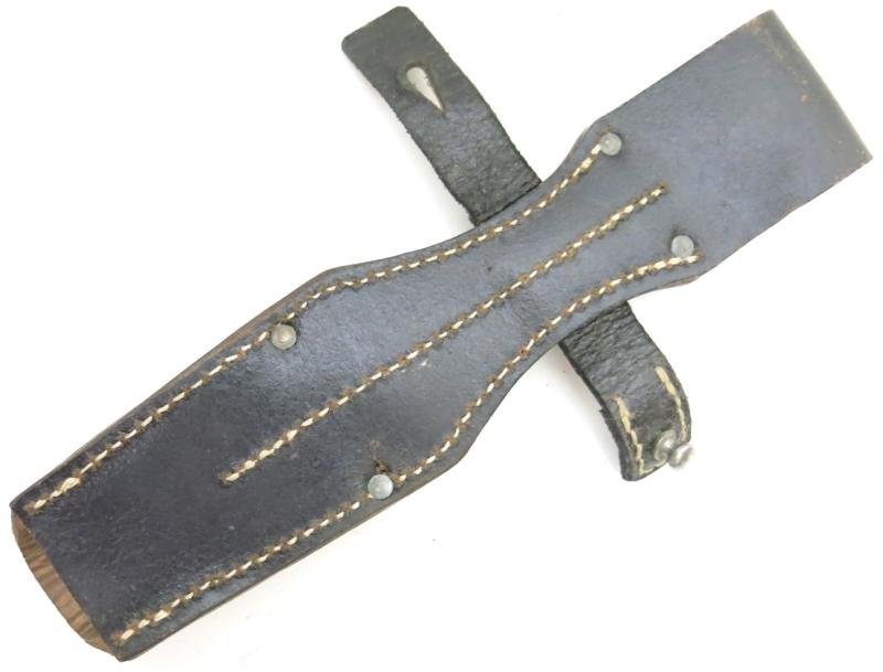 German Wehrmacht K98 Bayonet Leather Frog Steel Hardware Mintest One I Ever Had. — image 5