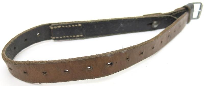 German Wehrmacht Fast Release Utility Strap 54 x 1,8 cms 17 Holes CARL HEPTING & Co. STGT. FEUERBACH 1941, Nearly Mint.