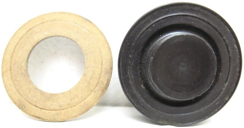 German Luftwaffe Bakelite Transport Plug For ELAZ Electrische Aufschlag Zünder Electrical Aerial Bomb Fuzes No Year, Perfect Joker, With Cardboard Washer, Very Hard To Find As A Spare Part. — image 3