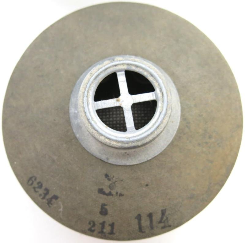 German Luftschutz Volksgasmaske VM44 Size 2, (Medium), 1945 Dated With Total Last Ditch Cardboard Made Filter. — image 12